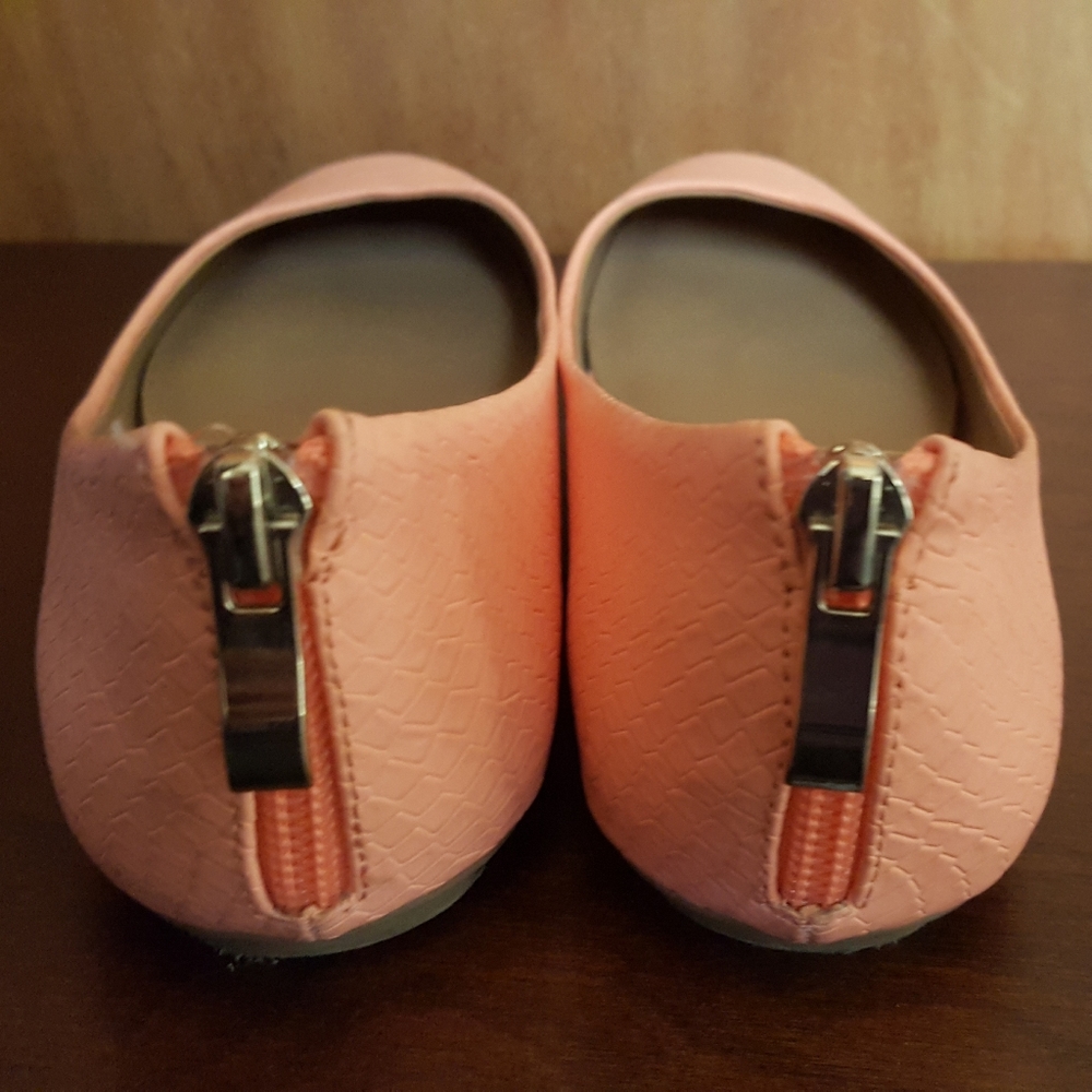 Women's Shoes Size 6.5 Coral Peach - Picture 10 of 12